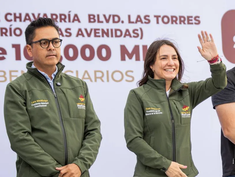 Lalo Medécigo durante un recorrido por la obra del dren pluvial de Chavarría